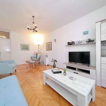 Apartman Lana In City Centre With Garage Ζαντάρ Εξωτερικό φωτογραφία