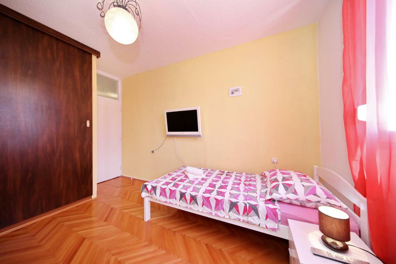 Apartman Lana In City Centre With Garage Ζαντάρ Εξωτερικό φωτογραφία